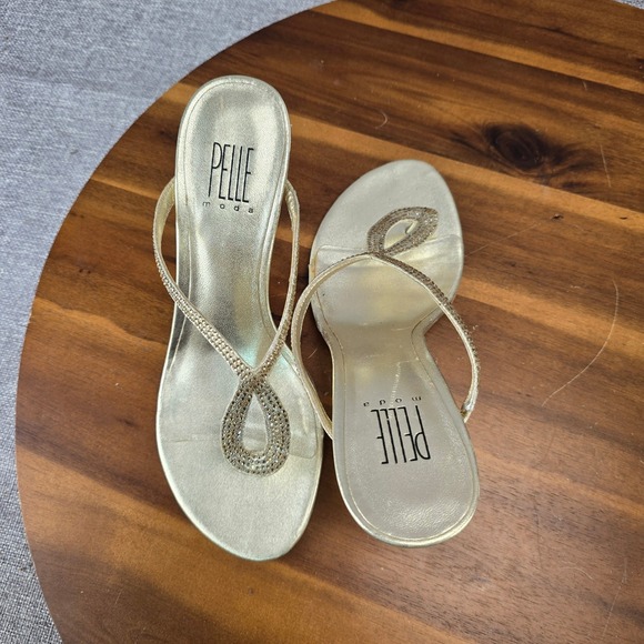 Pelle Moda Womens Gold Rhinestone Stiletto Thong Sandals Glass Stone Heels 6.5M - Picture 7 of 14